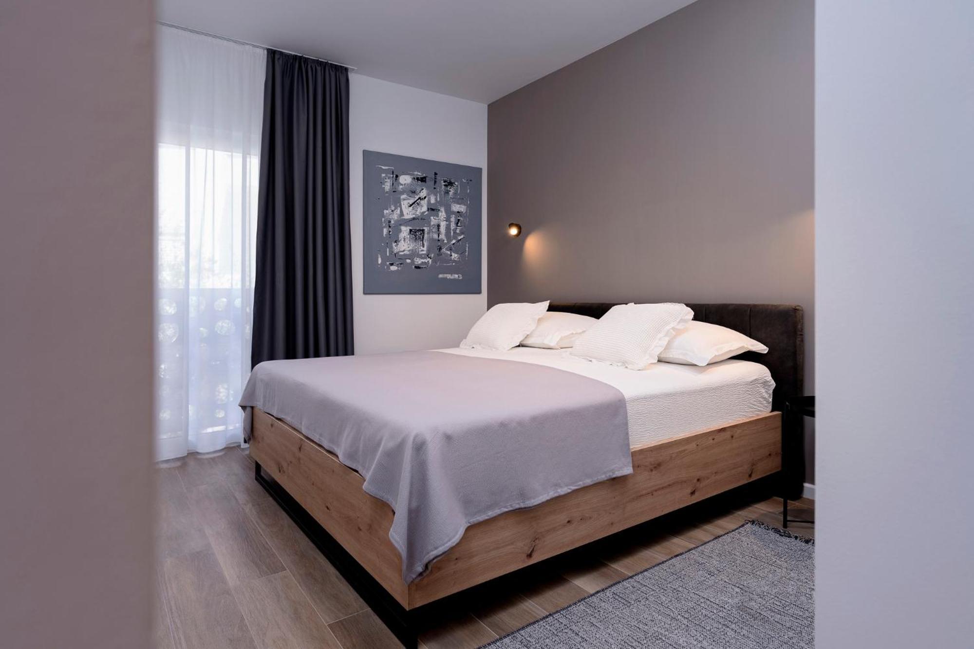Modern, 2 Bedroom Apartment Đảo Hvar Ngoại thất bức ảnh