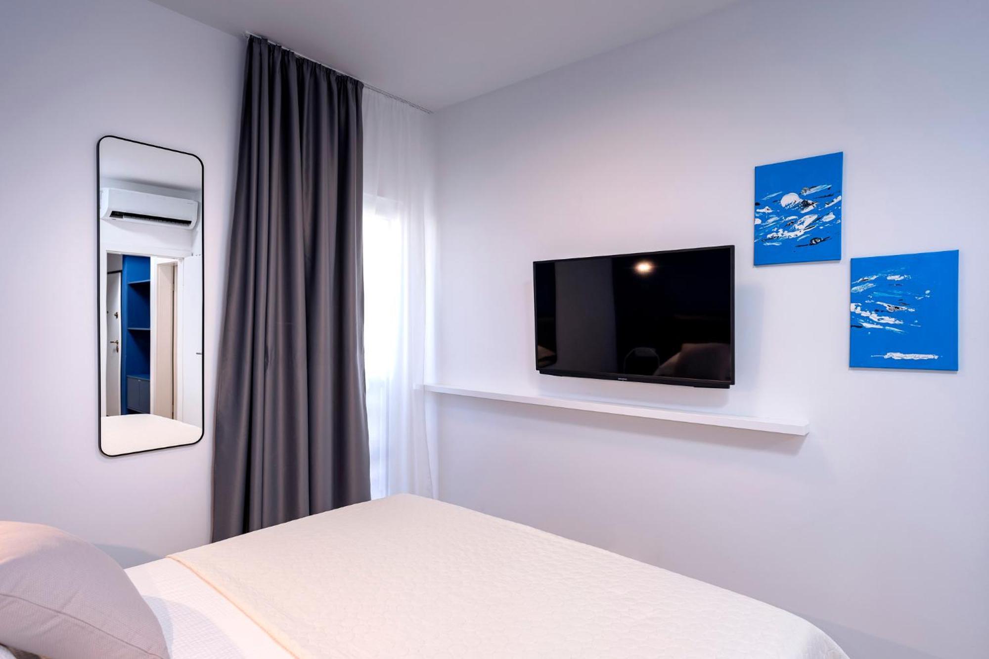 Modern, 2 Bedroom Apartment Đảo Hvar Ngoại thất bức ảnh