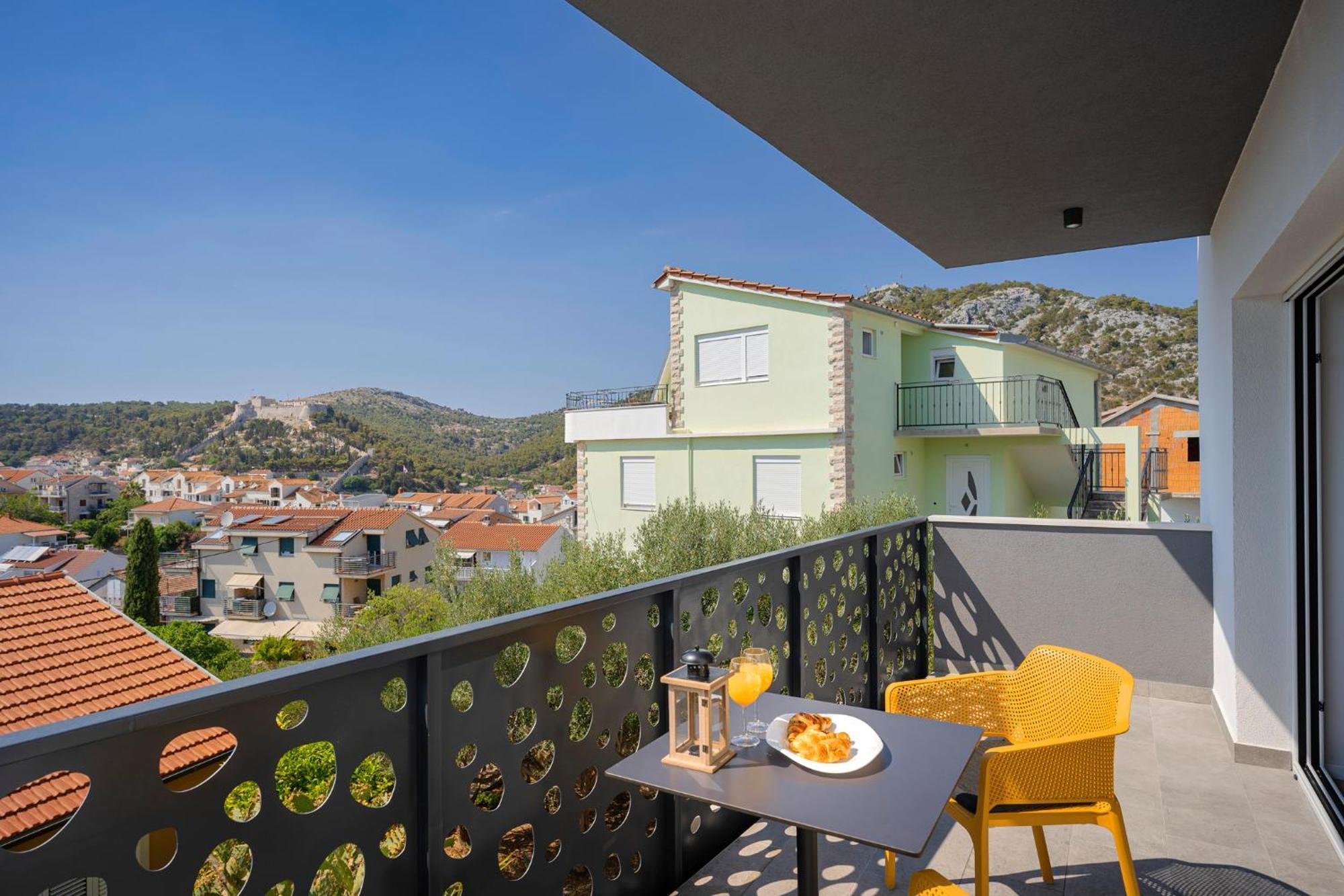 Modern, 2 Bedroom Apartment Đảo Hvar Ngoại thất bức ảnh